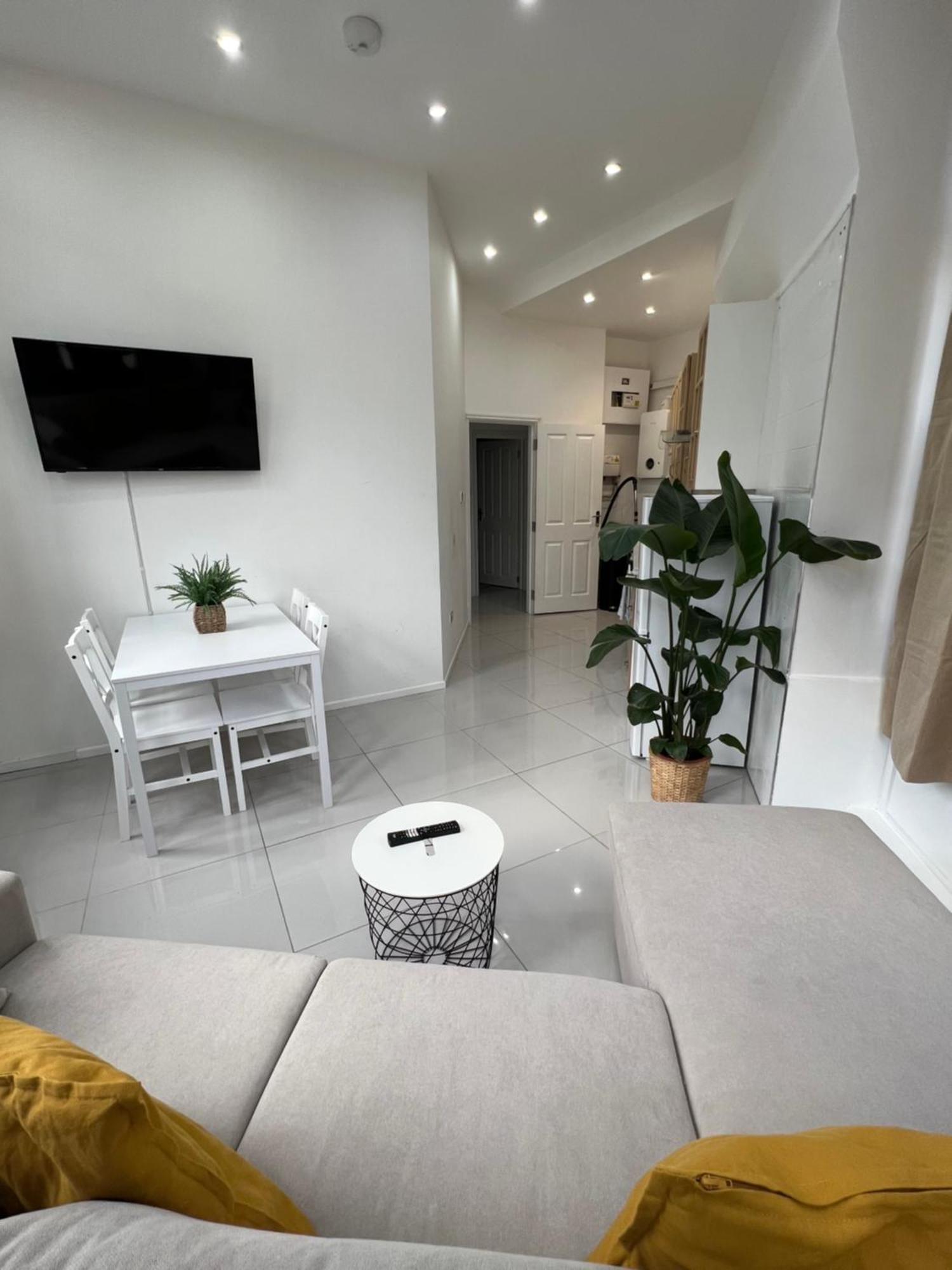 Stylish Flat In Camden/Kingscross Apartment ลอนดอน ภายนอก รูปภาพ